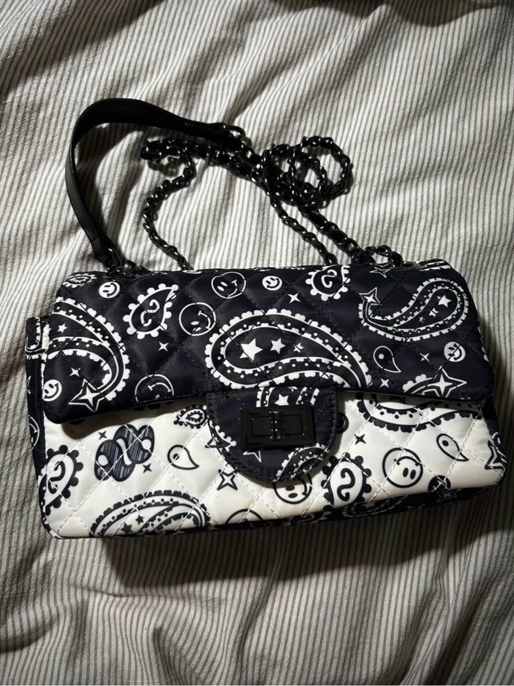 Quilted Black & White Paisley Chain Shoulder Bag